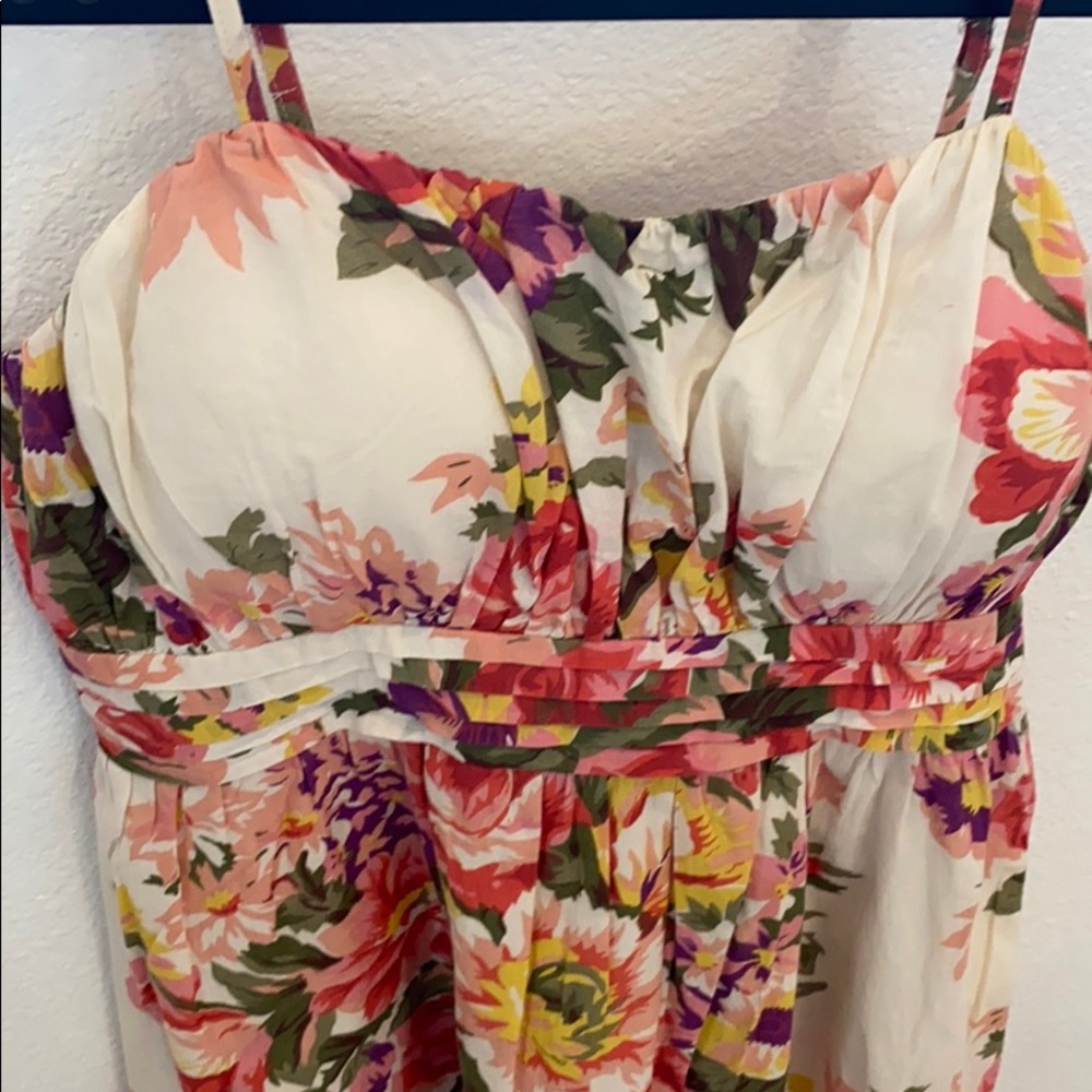Spring/Summer dress👗 - Picture 2 of 6